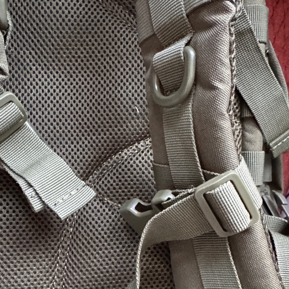 U.S. Army Olive Tactical Backpack - Picture 11 of 11